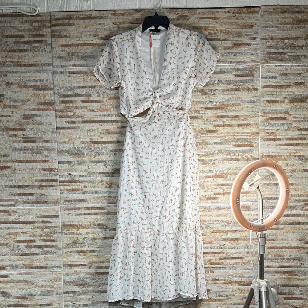 RDI Cream Floral Midi Dress
